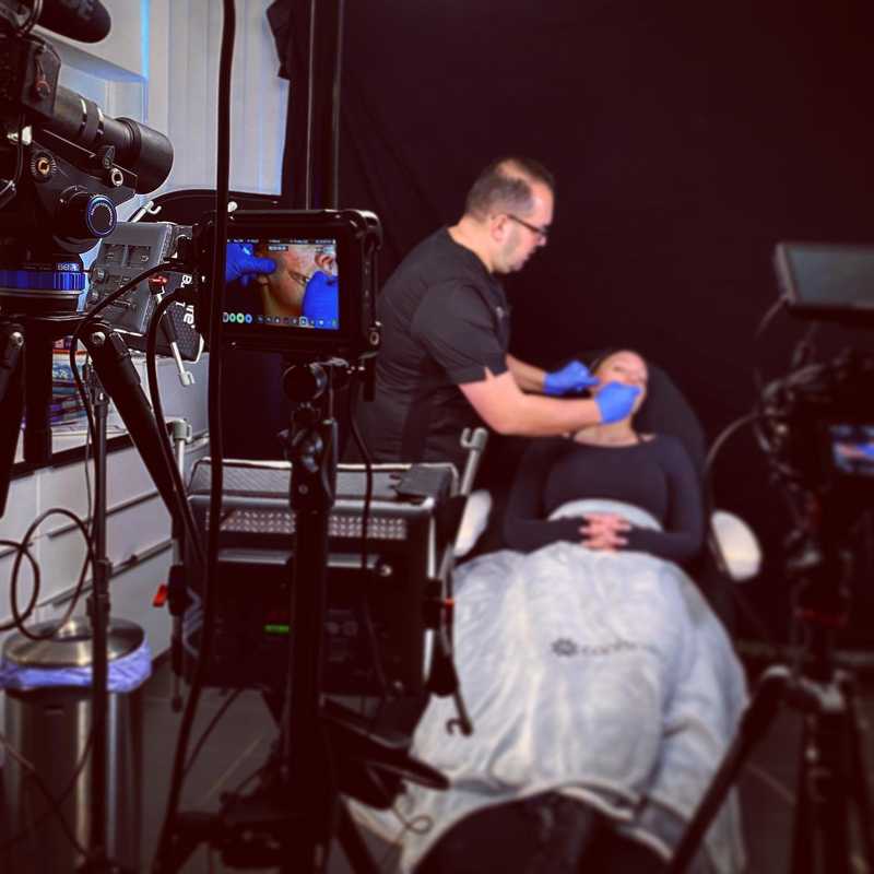 ”Yet another great teamwork” LIVESTREAMING with @allerganaesthetics @allergan_medical_institute @bydrvikor @vikorklinik @paulajacobsson @malinnannalinnea