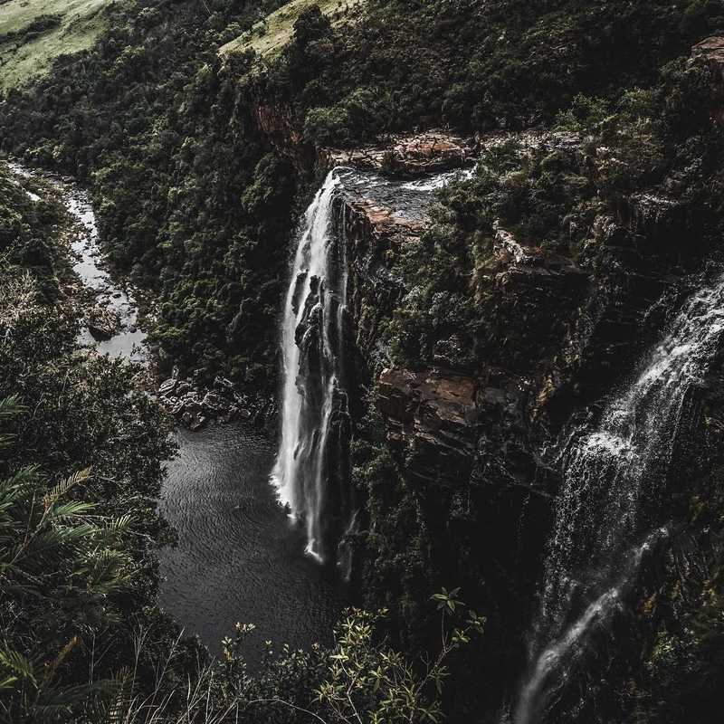 “Do not go where the path may lead; go instead where there is no path and leave a trail.”
-Ralph Waldo Emerson
#waterfall #lisbonfalls #lisbon #falls #south #africa #longshutterspeed #photo #naturephotography #landscape #viktorohlin #aiv #allinvision